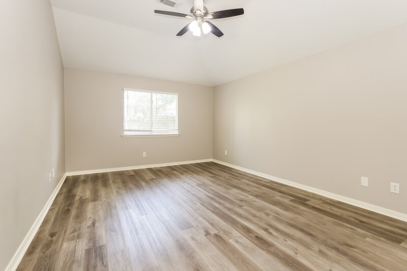 1,735/Mo, 12080 La Salle River Rd Conroe, TX 77304 Misc View 10