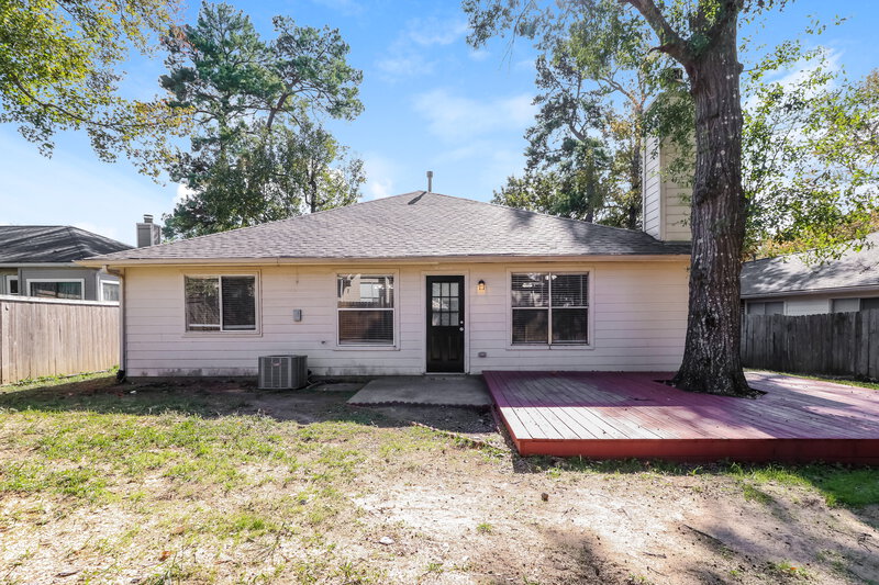 1,980/Mo, 12080 La Salle River Rd Conroe, TX 77304 Rear View