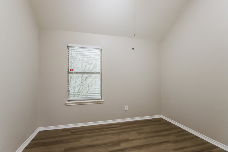 2,055/Mo, 12931 Palm Leaf Ct Houston, TX 77044 Bedroom View 2