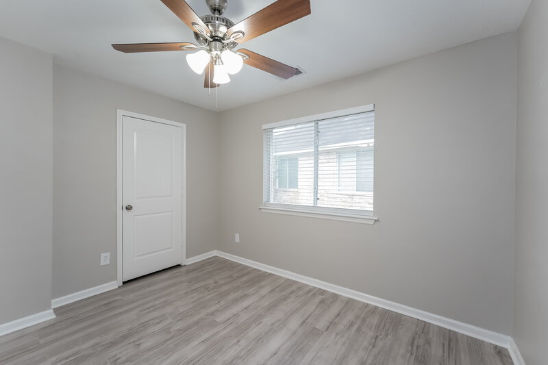 2,085/Mo, 18006 Oakmoss Hill Ct Richmond, TX 77407 Bedroom View 2