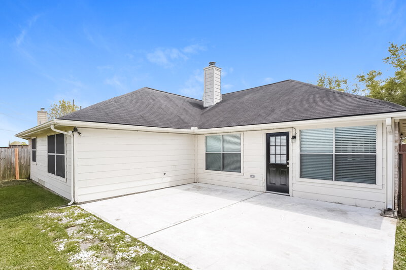 2,085/Mo, 18006 Oakmoss Hill Ct Richmond, TX 77407 Rear View