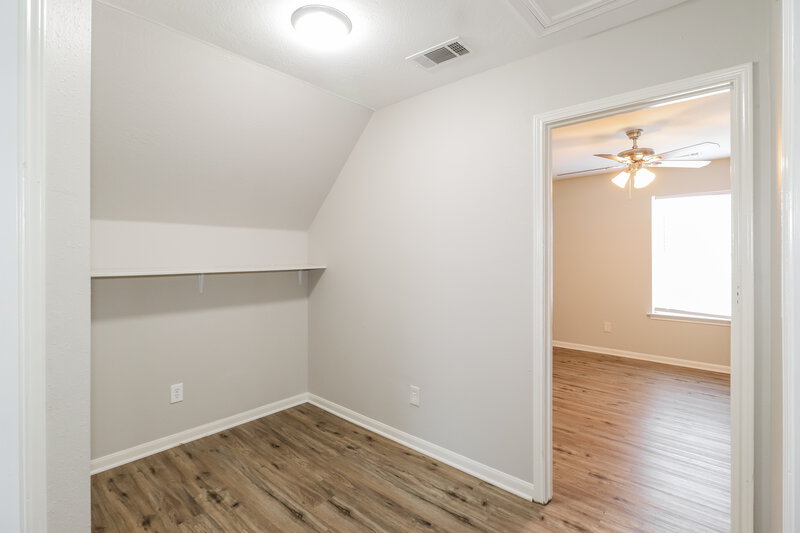 1,990/Mo, 19414 Cavern Springs Dr Tomball, TX 77375 Bedroom View 3