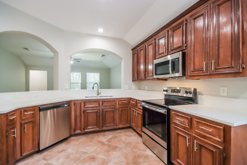 2,445/Mo, 1927 Ryansbrook Ln Spring, TX 77386 Kitchen View