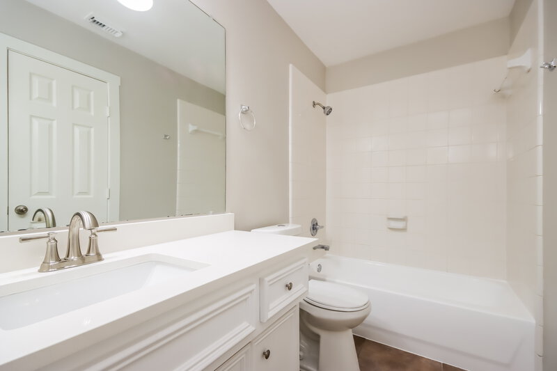 2,445/Mo, 1927 Ryansbrook Ln Spring, TX 77386 Bathroom View