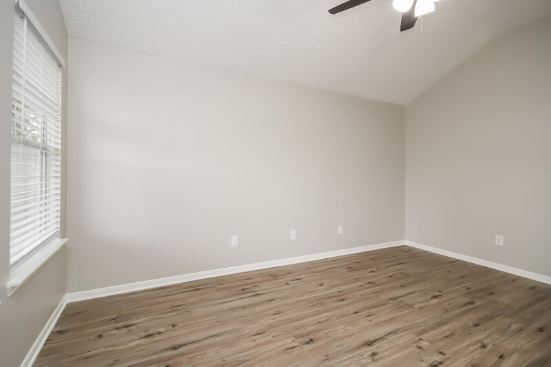 2,090/Mo, 1926 Havenhouse Dr Spring, TX 77386 Main Bedroom View