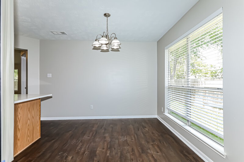 2,215/Mo, 6530 Woodland Oaks Magnolia, TX 77354 Breakfast Nook View