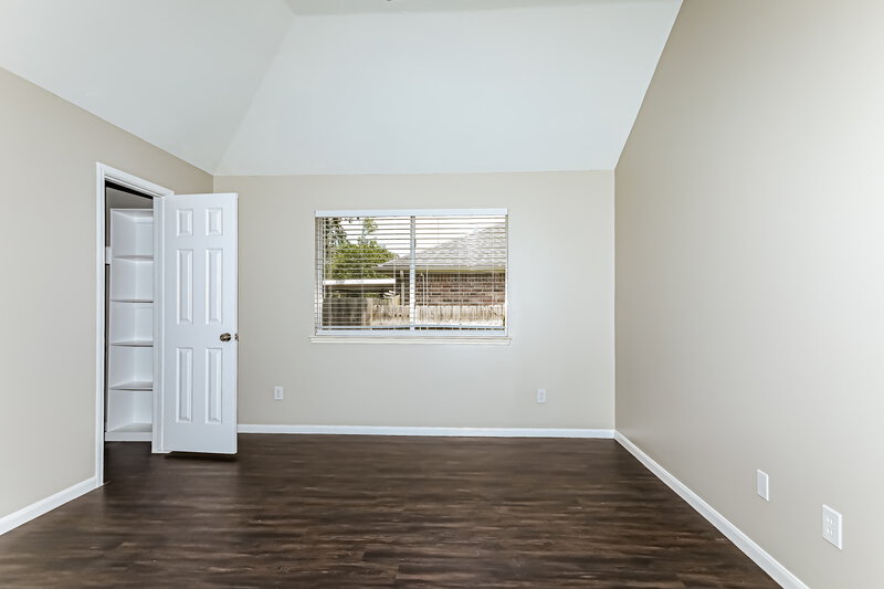 2,215/Mo, 6530 Woodland Oaks Magnolia, TX 77354 Main Bedroom View