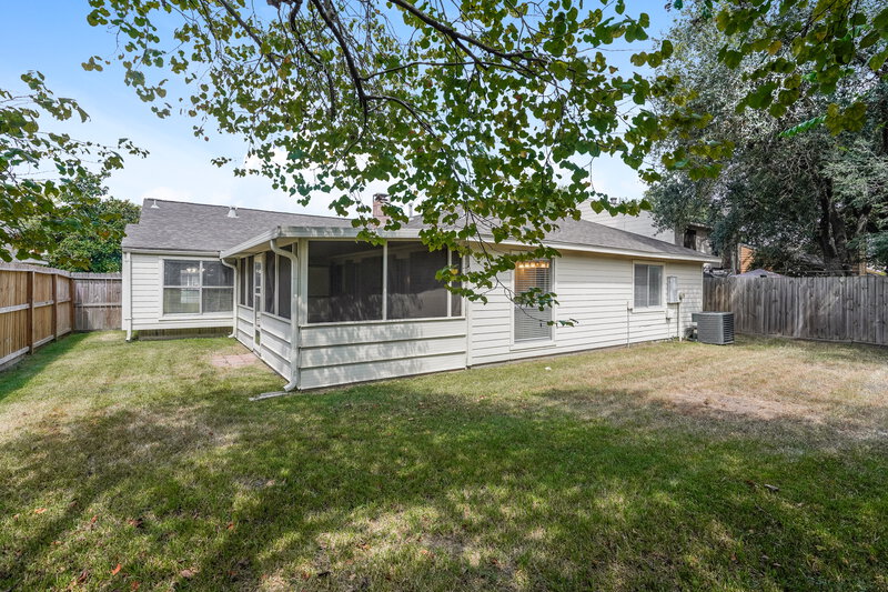 1,955/Mo, 1235 Park Ln Katy, TX 77450 Rear View
