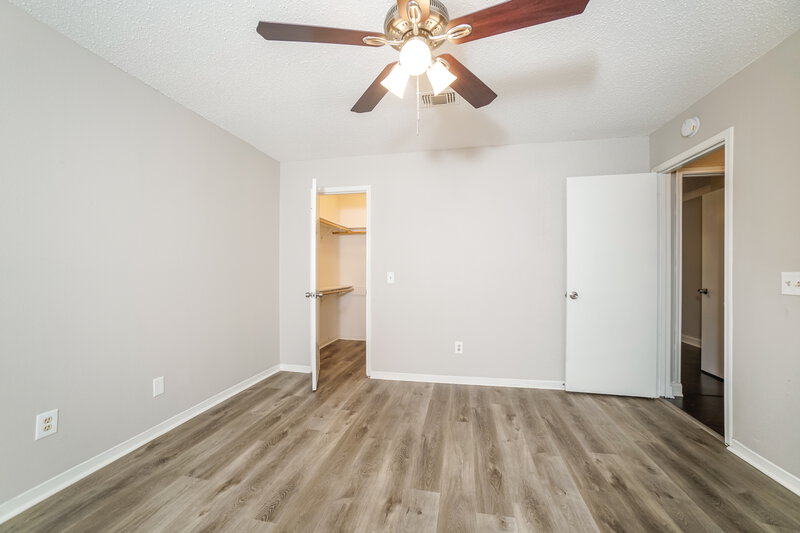 2,055/Mo, 9934 Totem Trl Houston, TX 77064 Bedroom View 3