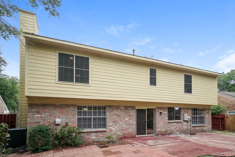 2,055/Mo, 9934 Totem Trl Houston, TX 77064 Rear View