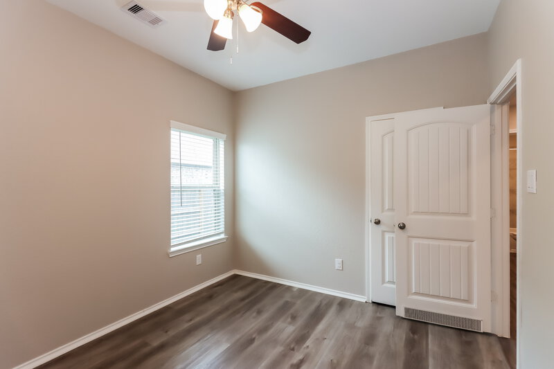 1,870/Mo, 3812 Vista Grove Ct Rosenberg, TX 77469 Bedroom View 2