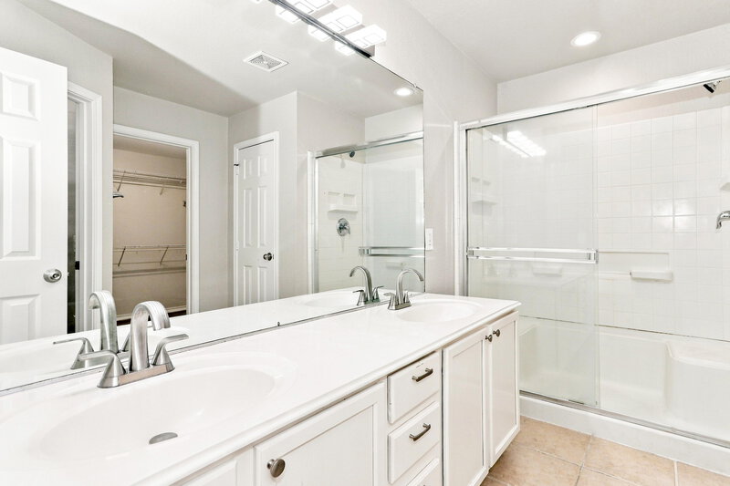 2,475/Mo, 26138 Flinton Dr Richmond, TX 77406 Primary Bathroom View