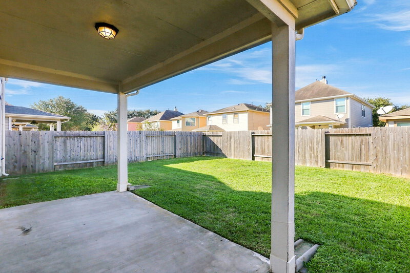 2,475/Mo, 26138 Flinton Dr Richmond, TX 77406 Backyard View