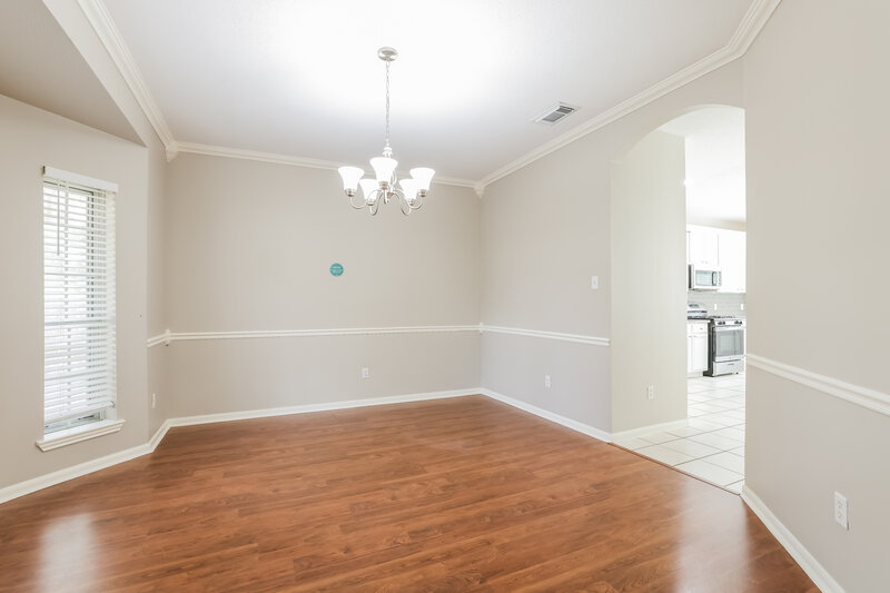 2,240/Mo, 14518 Southern Magnolia Cir Houston, TX 77044 Dining Room View