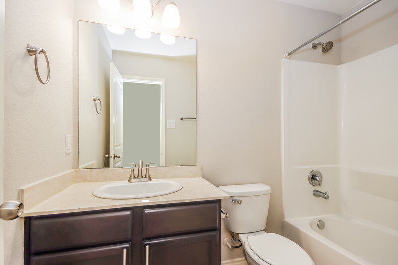 2,410/Mo, 23203 Joy Ridge Dr Spring, TX 77373 Bathroom View 2