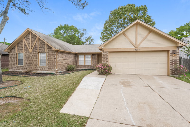 2,405/Mo, 13218 Nantucket Dr Sugar Land, TX 77478 External View