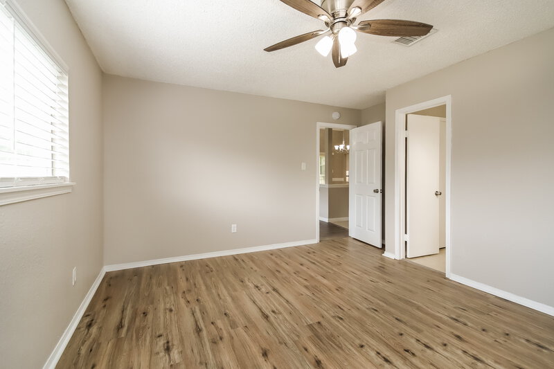 2,145/Mo, 5606 Dove Forest Ln Humble, TX 77346 Main Bedroom View 2