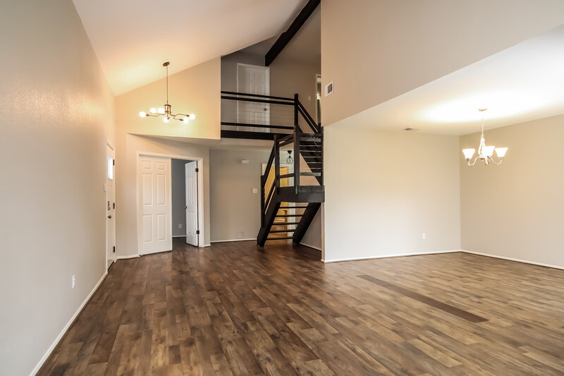 2,180/Mo, 1810 Foxlake Dr Houston, TX 77084 Living Room View 2