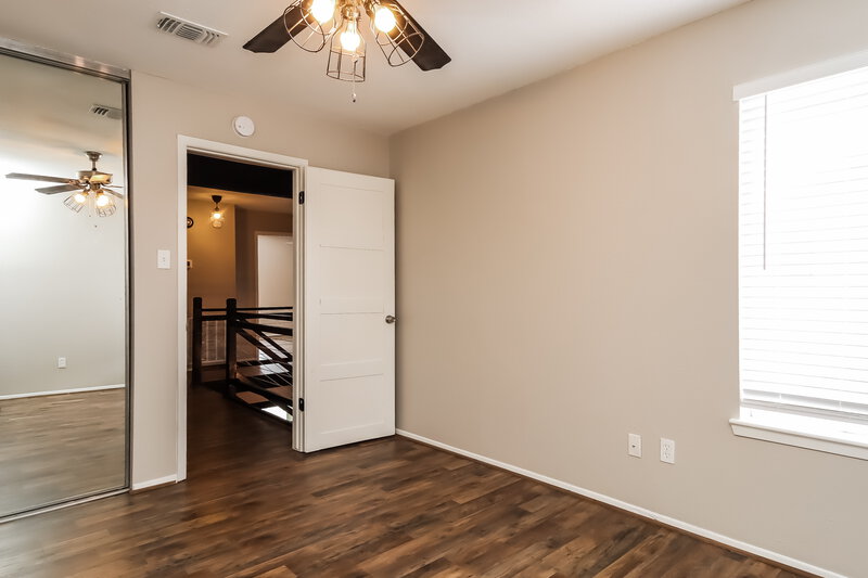2,180/Mo, 1810 Foxlake Dr Houston, TX 77084 Bedroom View 2
