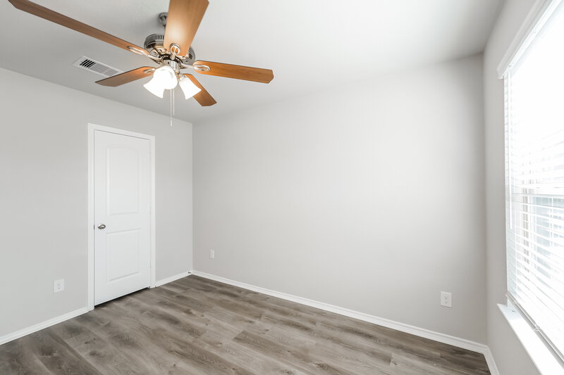 2,025/Mo, 21302 Brookwood Crescent Dr Katy, TX 77449 Bedroom View 2