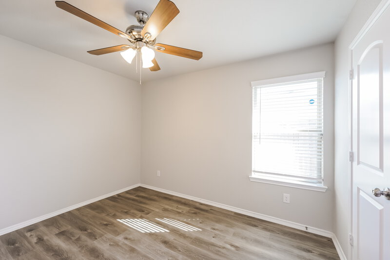 2,025/Mo, 21302 Brookwood Crescent Dr Katy, TX 77449 Bedroom View 3