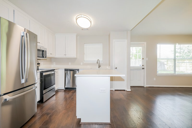 1,565/Mo, 16325 Sun View Ln Conroe, TX 77302 Misc View 7