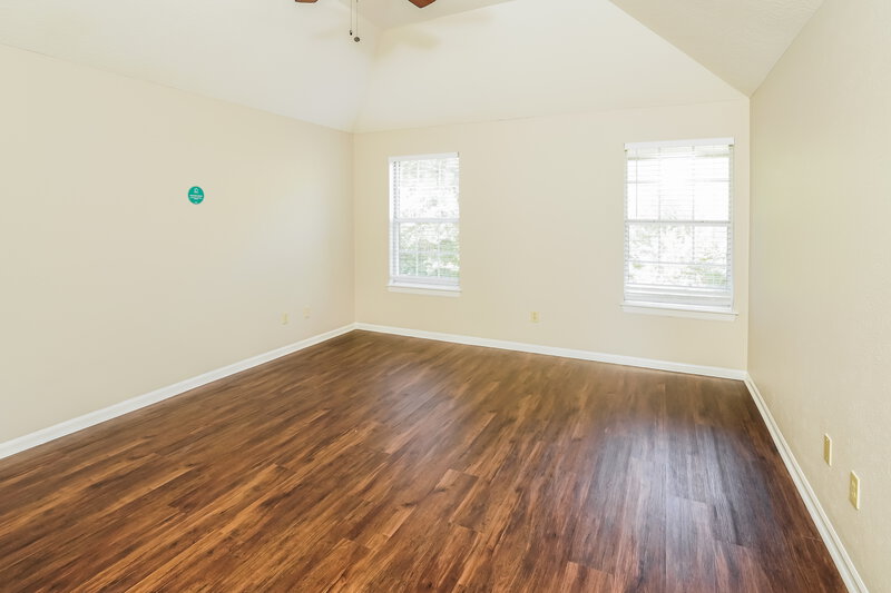 2,405/Mo, 120 Eagle Rock Ct Spring, TX 77381 Main Bedroom View 2