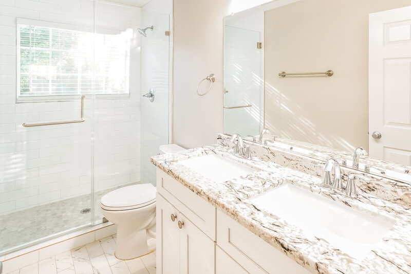 2,405/Mo, 120 Eagle Rock Ct Spring, TX 77381 Bathroom View