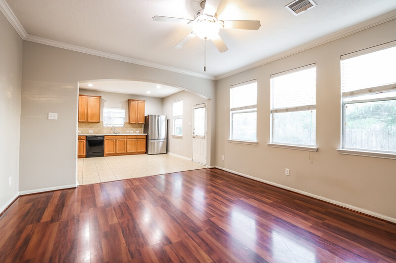 2,190/Mo, 15523 Hinsdale Springs Ln Houston, TX 77053 Dining Room View