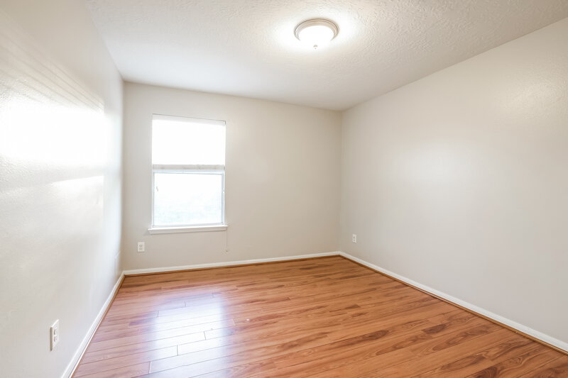 2,190/Mo, 15523 Hinsdale Springs Ln Houston, TX 77053 Bedroom View
