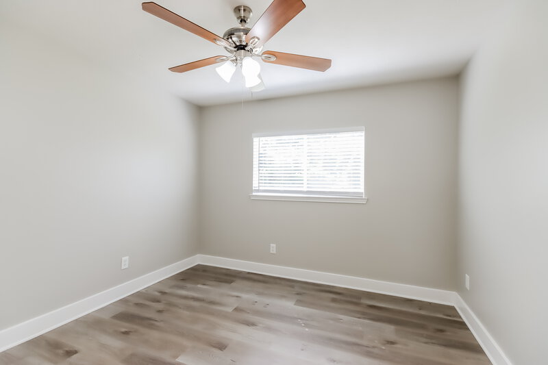 2,040/Mo, 19103 Atasca Oaks Dr Humble, TX 77346 Main Bedroom View 3