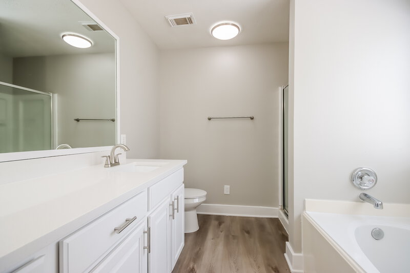 2,040/Mo, 19103 Atasca Oaks Dr Humble, TX 77346 Bathroom View