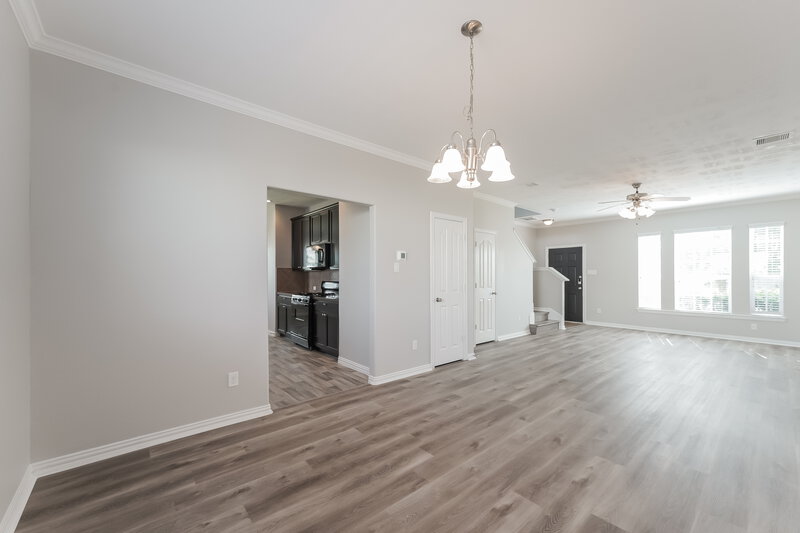2,615/Mo, 8406 Parapet Pl Rosharon, TX 77583 Dining Room View 2
