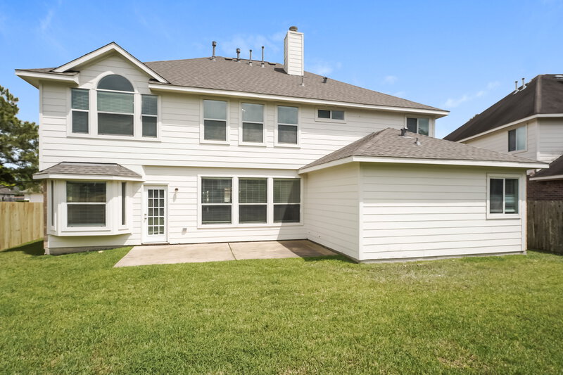 3,200/Mo, 2712 Sienna Springs Dr Pearland, TX 77584 Rear View