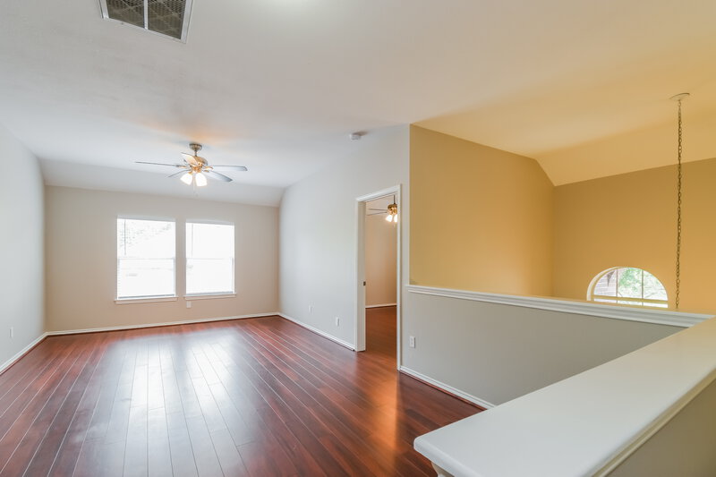 3,280/Mo, 26906 Armor Oaks Dr Kingwood, TX 77339 Loft View