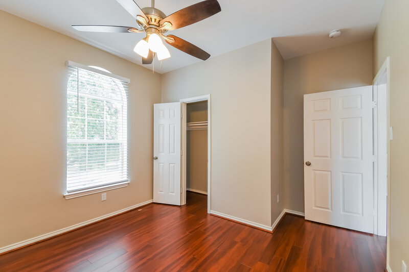 3,280/Mo, 26906 Armor Oaks Dr Kingwood, TX 77339 Main Bedroom View