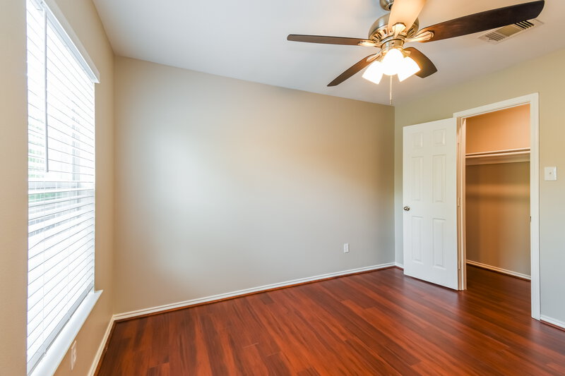 3,280/Mo, 26906 Armor Oaks Dr Kingwood, TX 77339 Bedroom View
