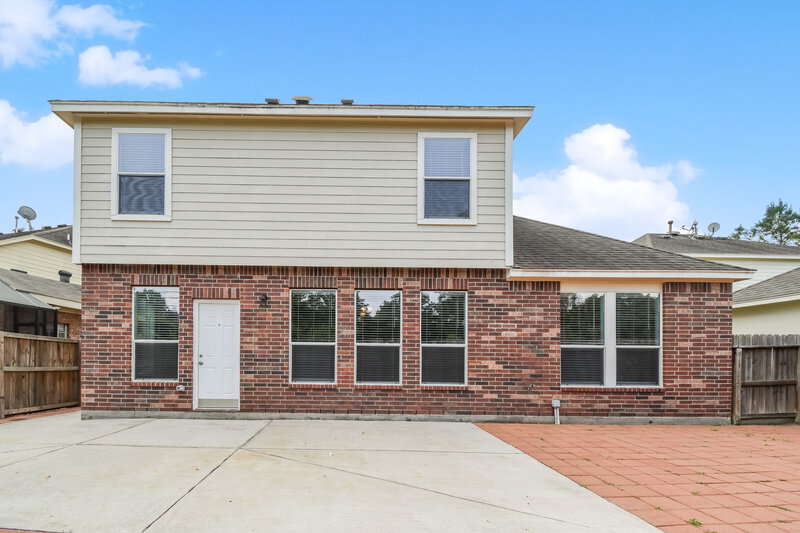 3,280/Mo, 26906 Armor Oaks Dr Kingwood, TX 77339 Rear View