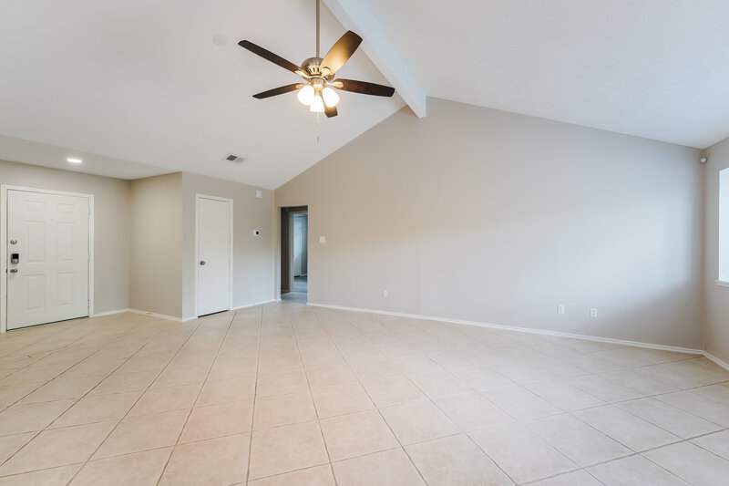1,925/Mo, 22111 Eagle Meadow Dr Katy, TX 77450 Living Room View