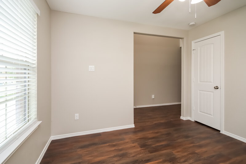 2,420/Mo, 2122 Harvey Brown School Dr Houston, TX 77049 Bedroom View 2