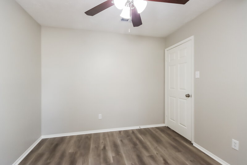 2,025/Mo, 18806 Oak Bower Dr Humble, TX 77346 Bedroom View 4