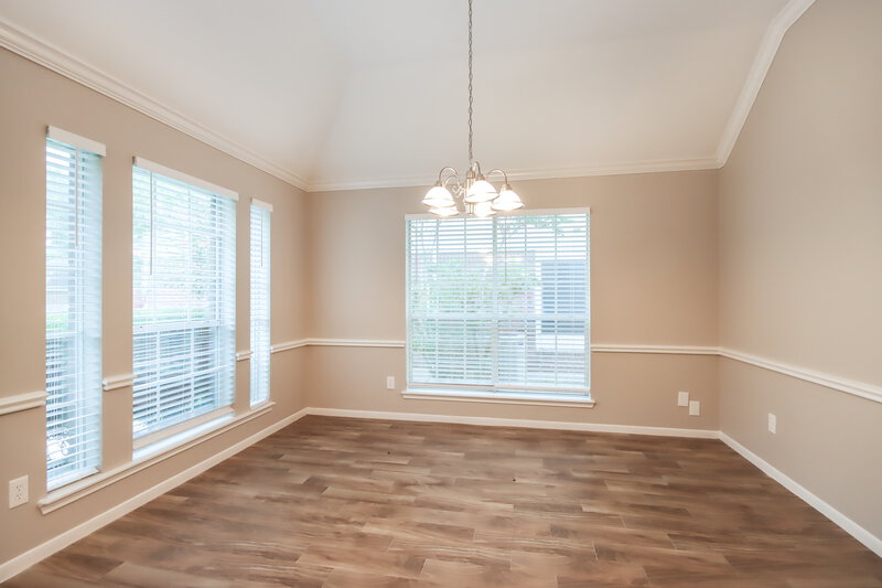2,020/Mo, 1414 Summer Rain Dr Kingwood, TX 77339 Dining Room View