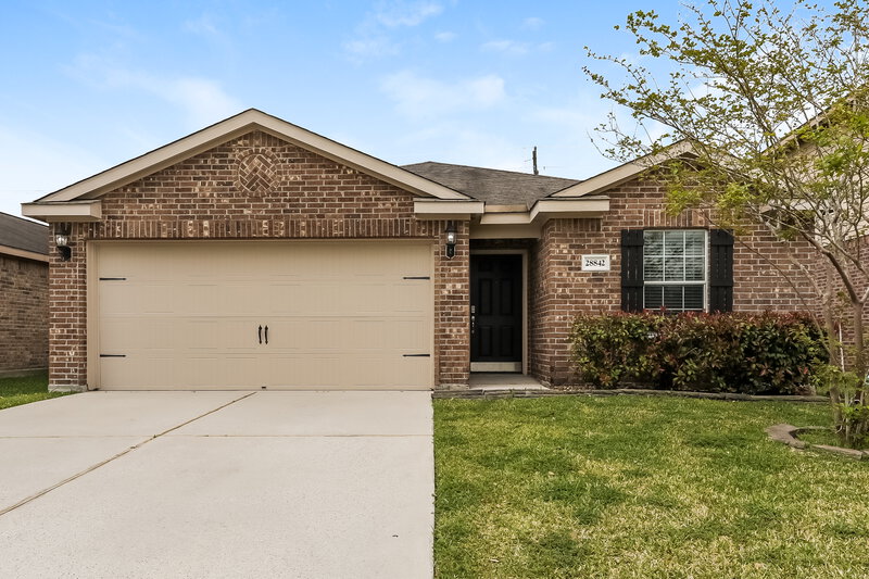 2,025/Mo, 28842 San Bernard River Loop Spring, TX 77386 External View
