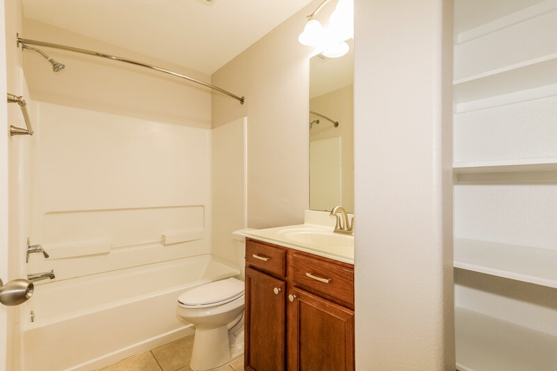 2,025/Mo, 28842 San Bernard River Loop Spring, TX 77386 Bathroom View