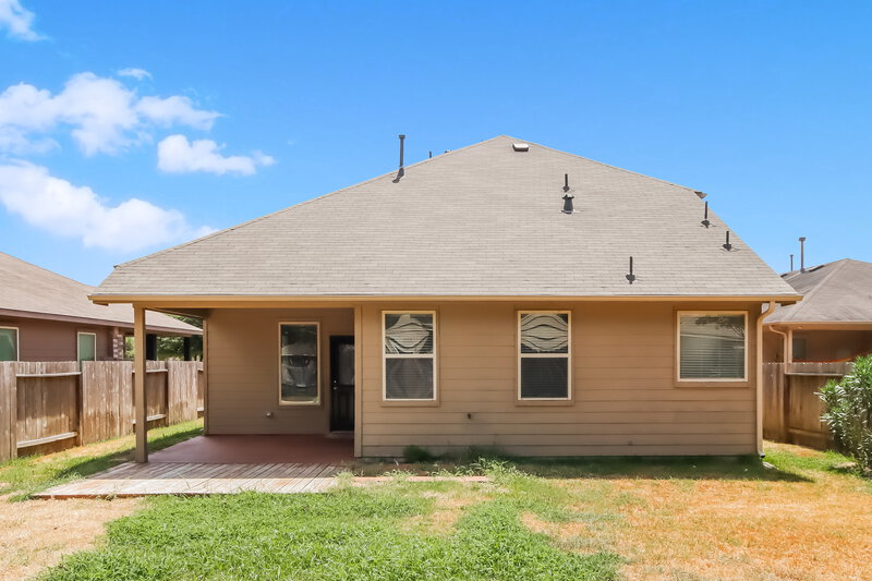 2,355/Mo, 9414 Elliotts Ct Conroe, TX 77304 Rear View