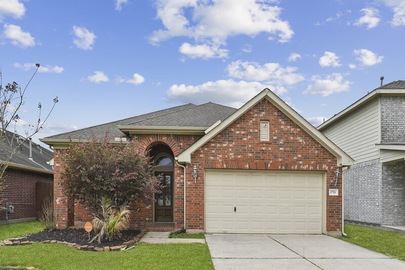 2,235/Mo, 1711 Hidden Terrace Dr Houston, TX 77049 External View
