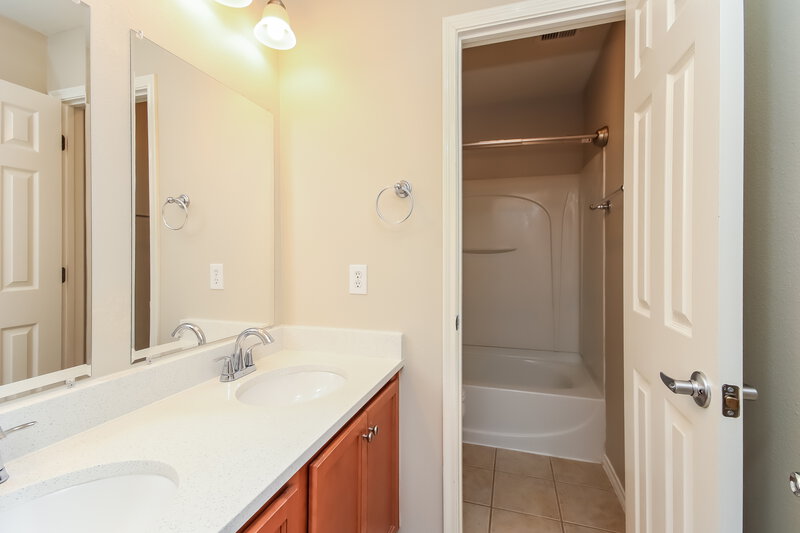 2,445/Mo, 20023 Juniper Berry Dr Richmond, TX 77407 Bathroom View 2