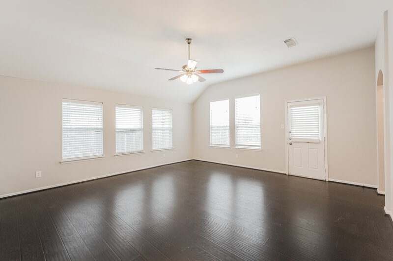 2,260/Mo, 8011 Thorncroft Manor Ln Richmond, TX 77407 Living Room View