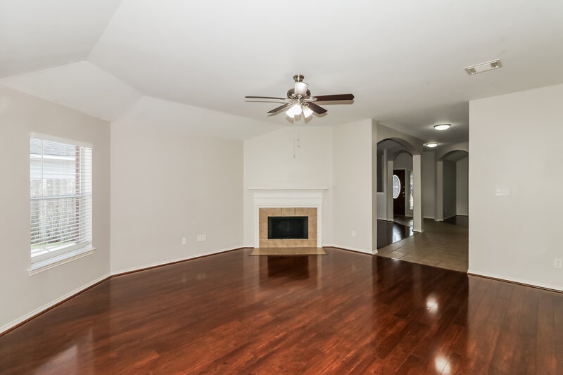 2,355/Mo, 3830 Lake Ballinger Ln Richmond, TX 77406 Misc View 3
