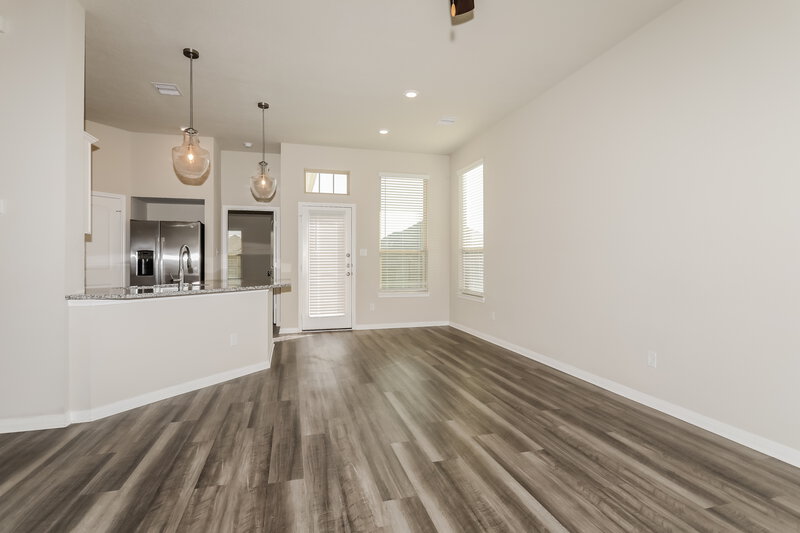 1,910/Mo, 291 Brocks Ln Montgomery, TX 77356 Living Room View 2
